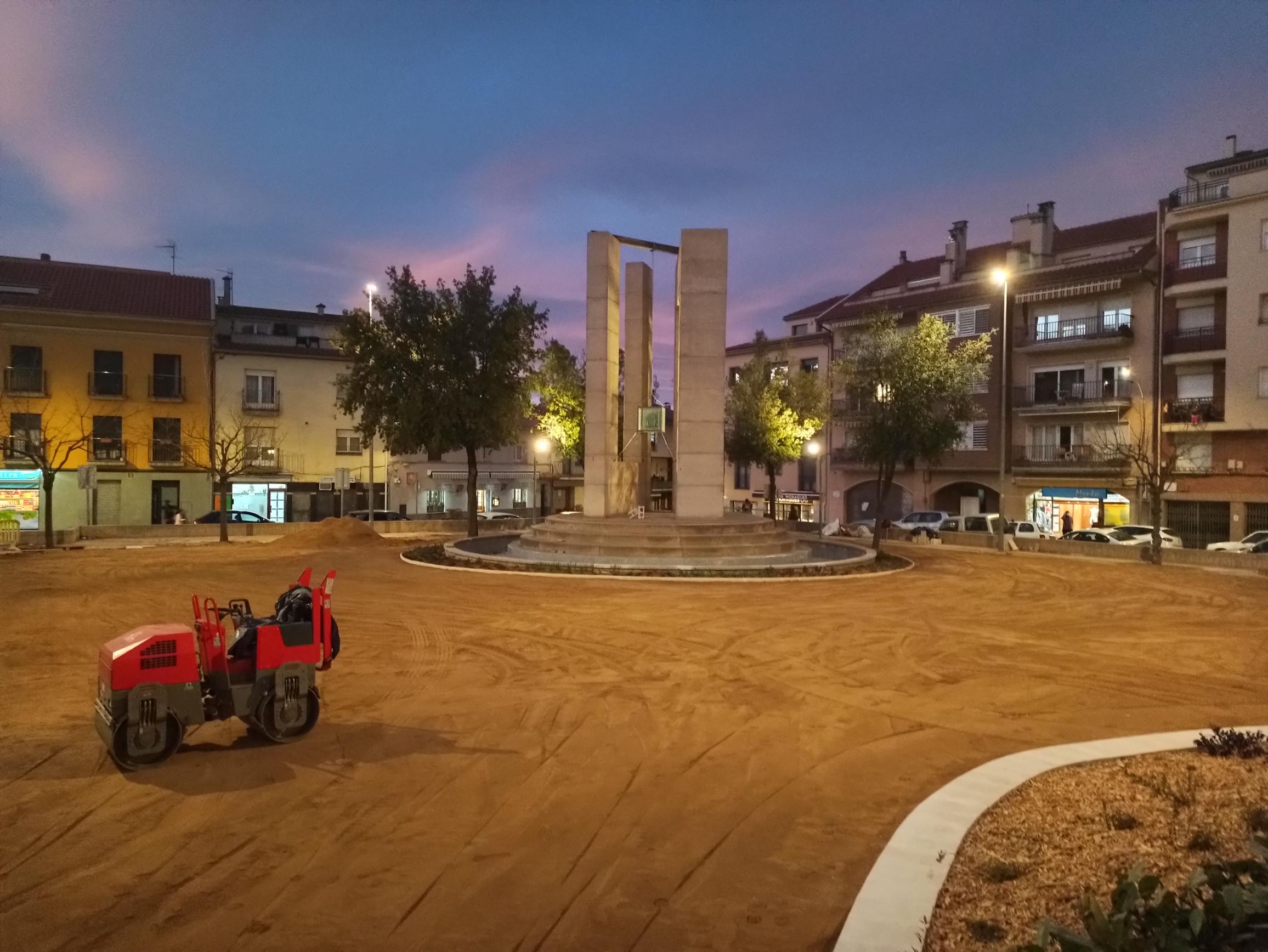 La nova plaça Josep Moragues